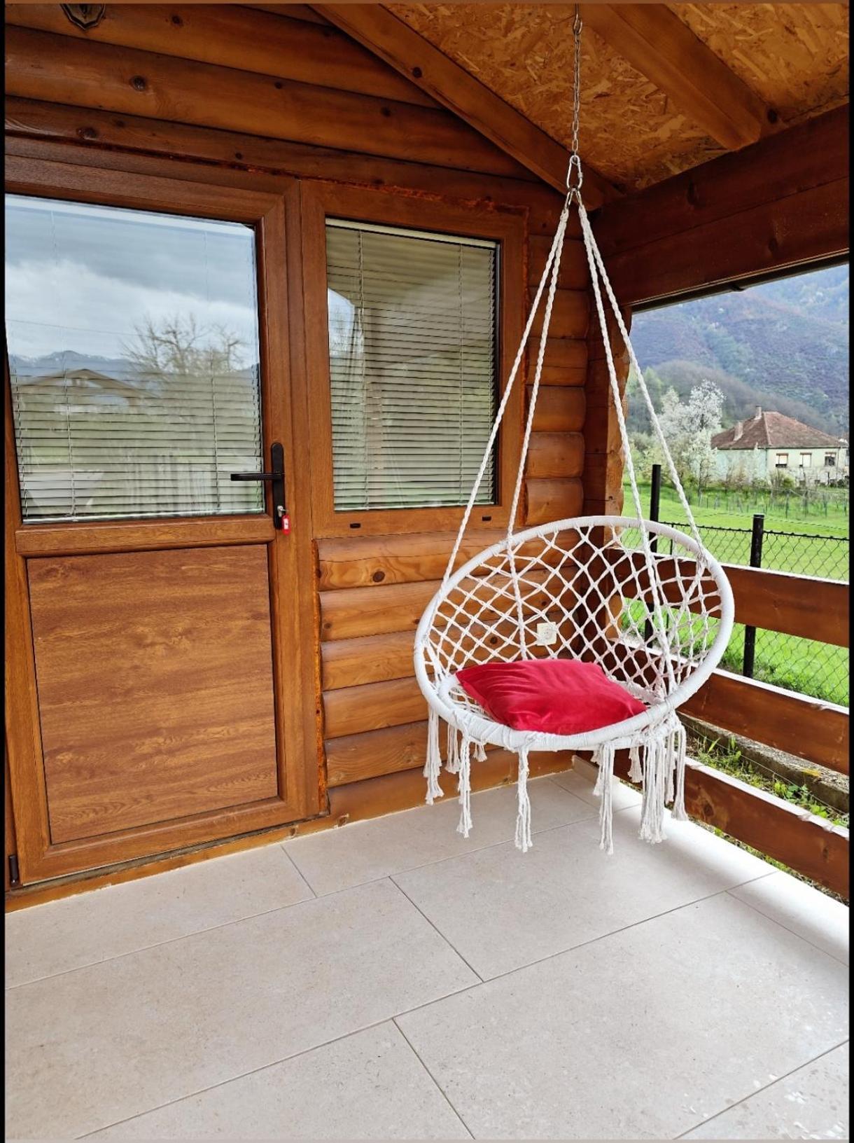 Holiday Bungalows With Pool Plav Exterior photo